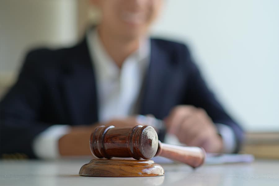commercial litigation & dispute resolution lawyer Sydney